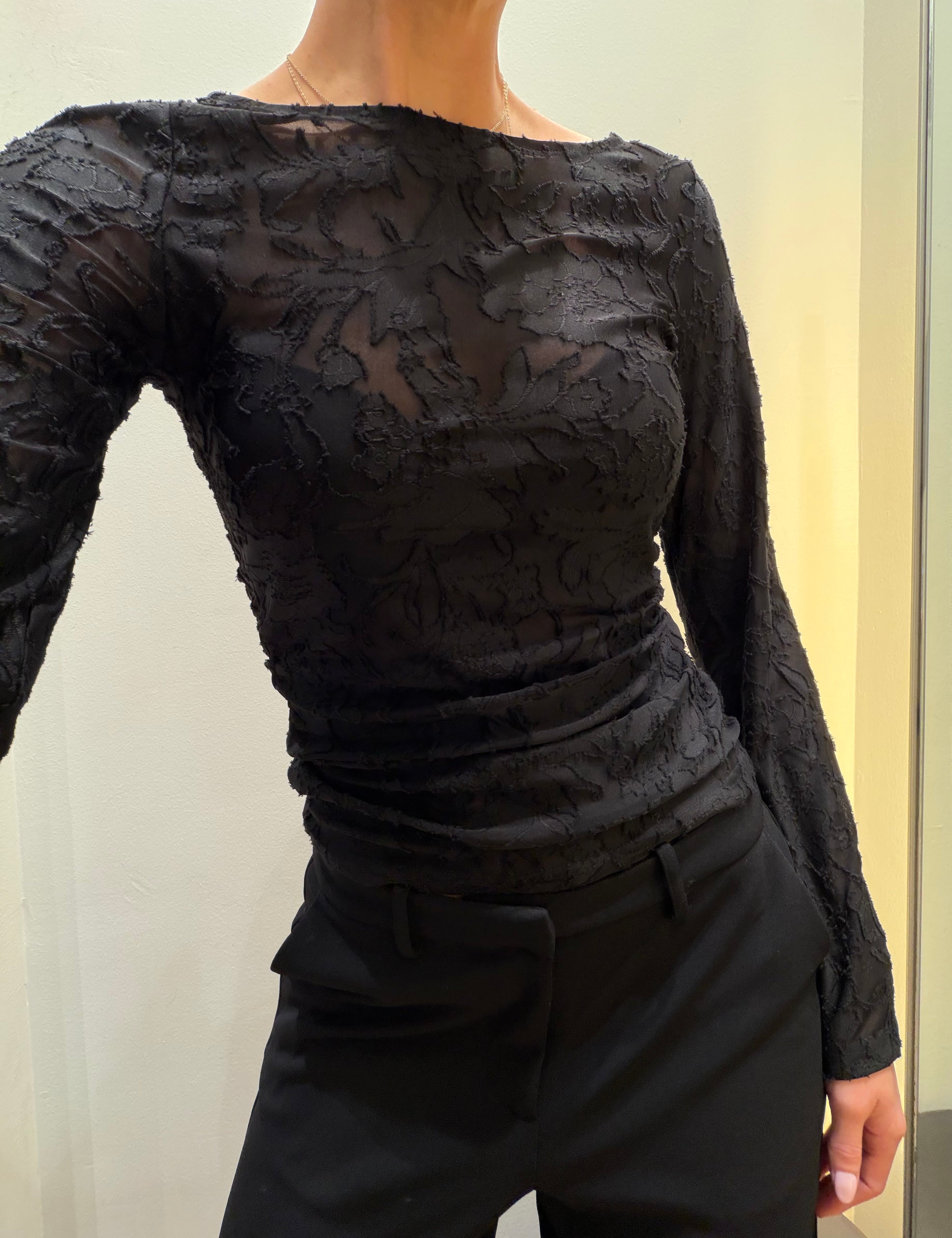 VMLAYLA Top - Black